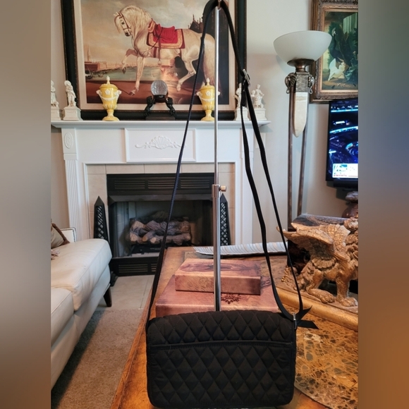 Vera Bradley black quilted crossbody - Picture 2 of 7
